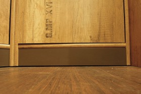 Шкаф для белья «Пилигрим» (Дуб Каньон светлый, Фон серый) в Искитиме - iskitim.katalogmebeli.com | фото 7